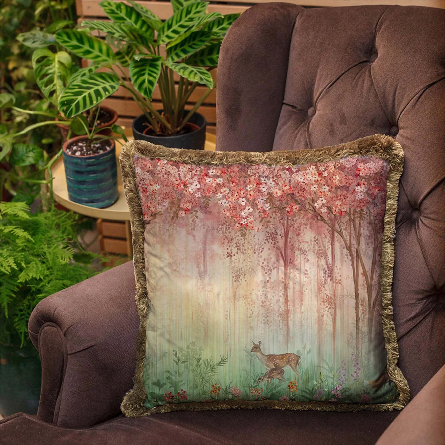 Ada Wall Red Flowers & Gazelles Cushion - Image 2
