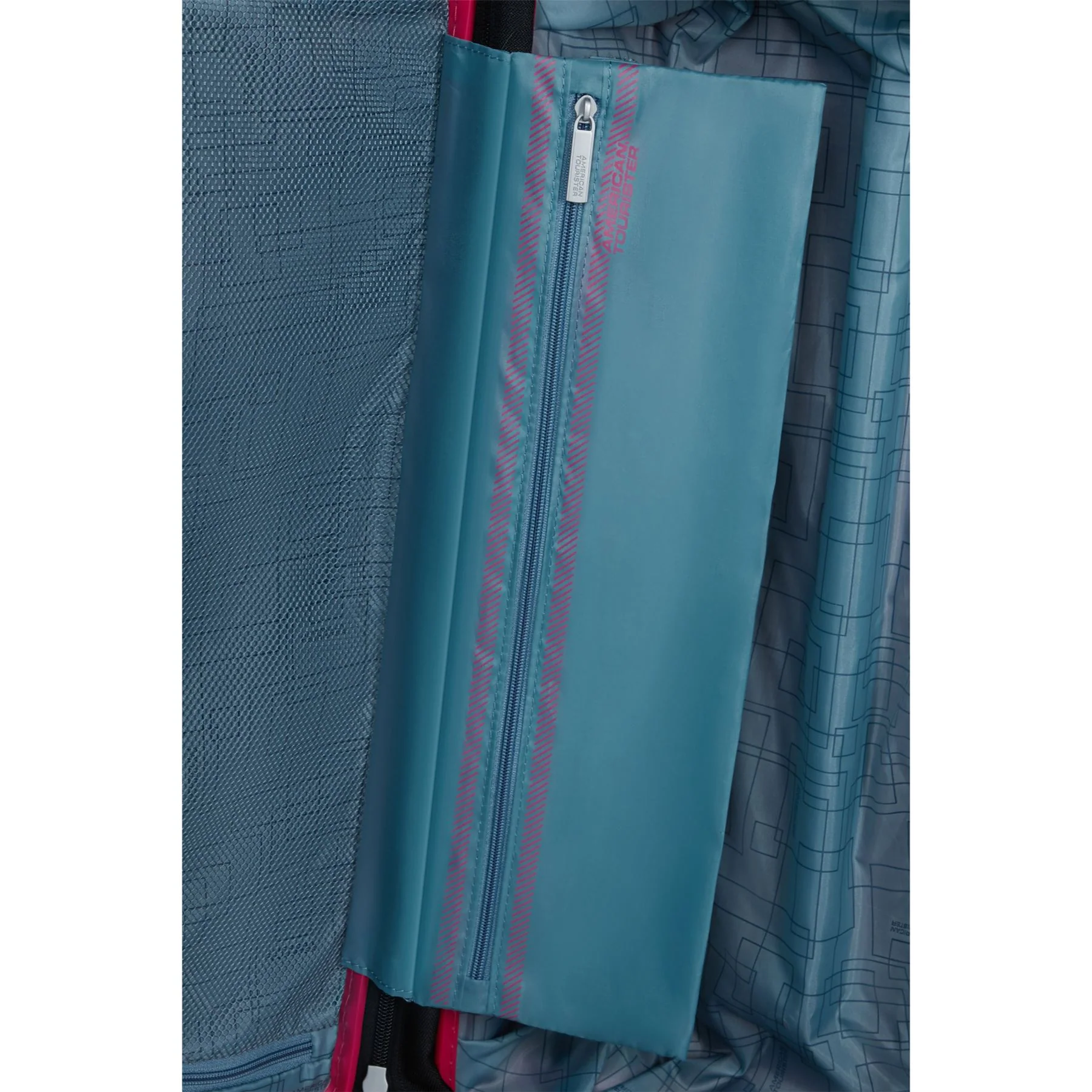 American Tourister Aerostep 3D Expanding  Suitcase - Image 191