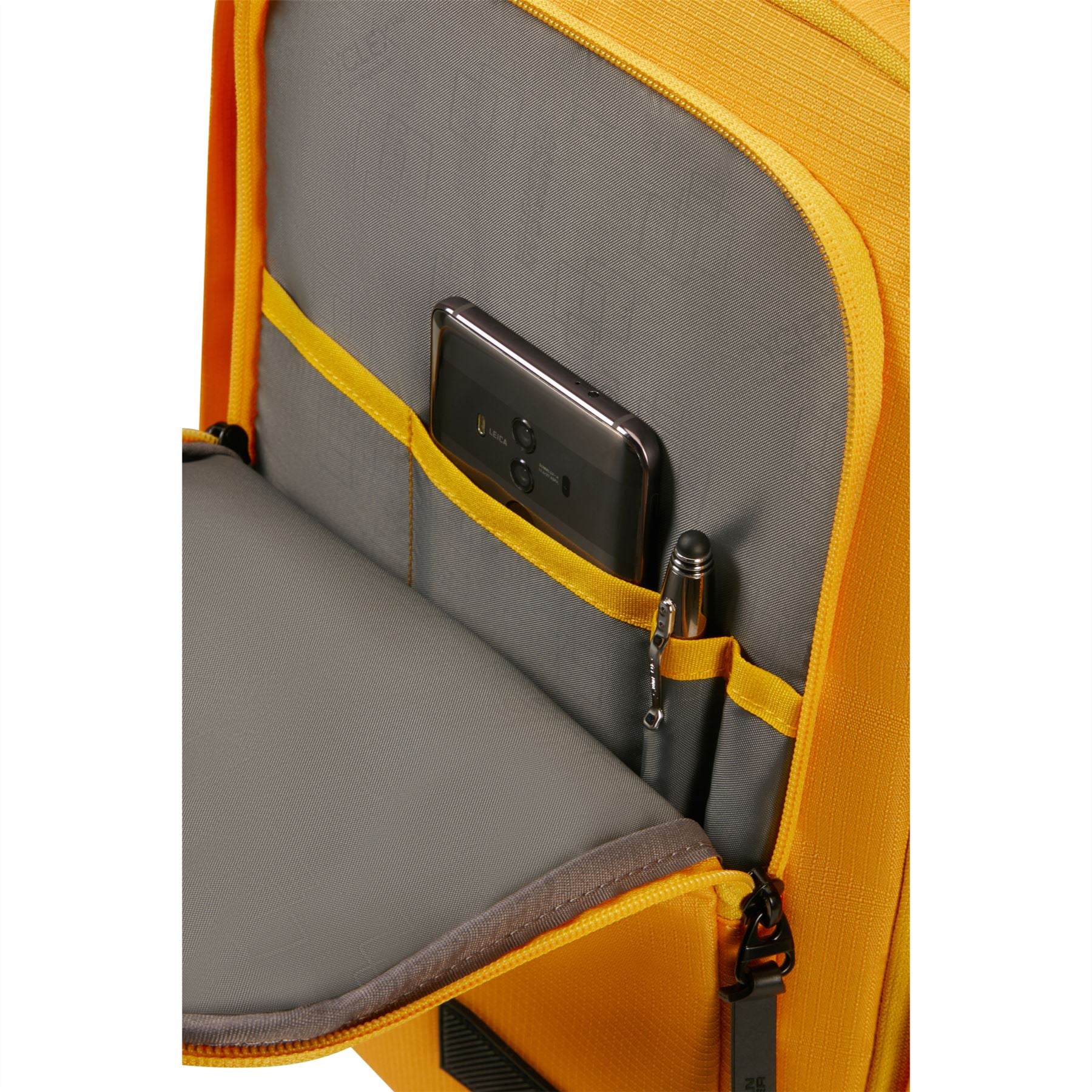 American Tourister Take2Cabin RyanAir Backpack/Holdall - Image 79
