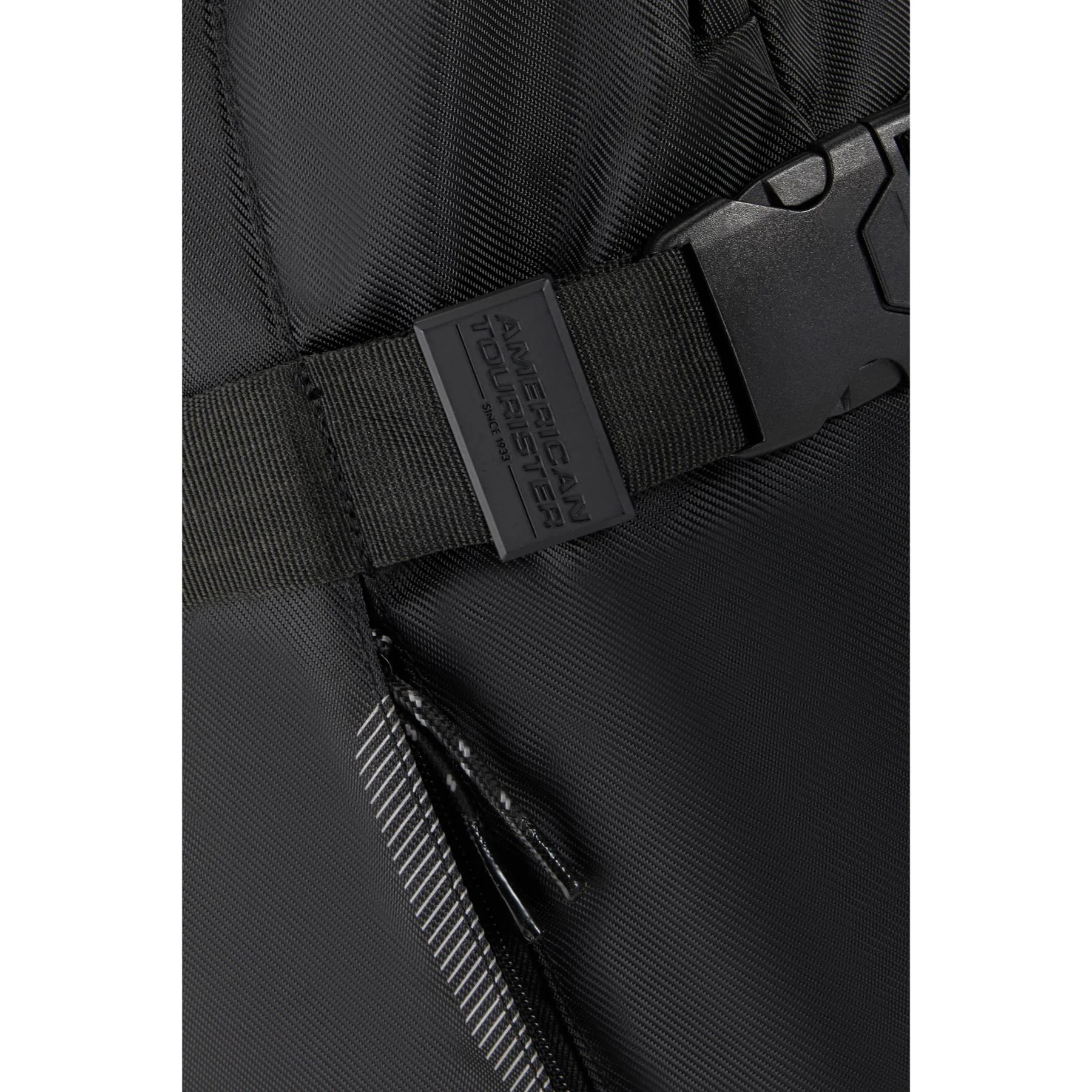 American Tourister Urban Track Rolling Holdall - Image 60