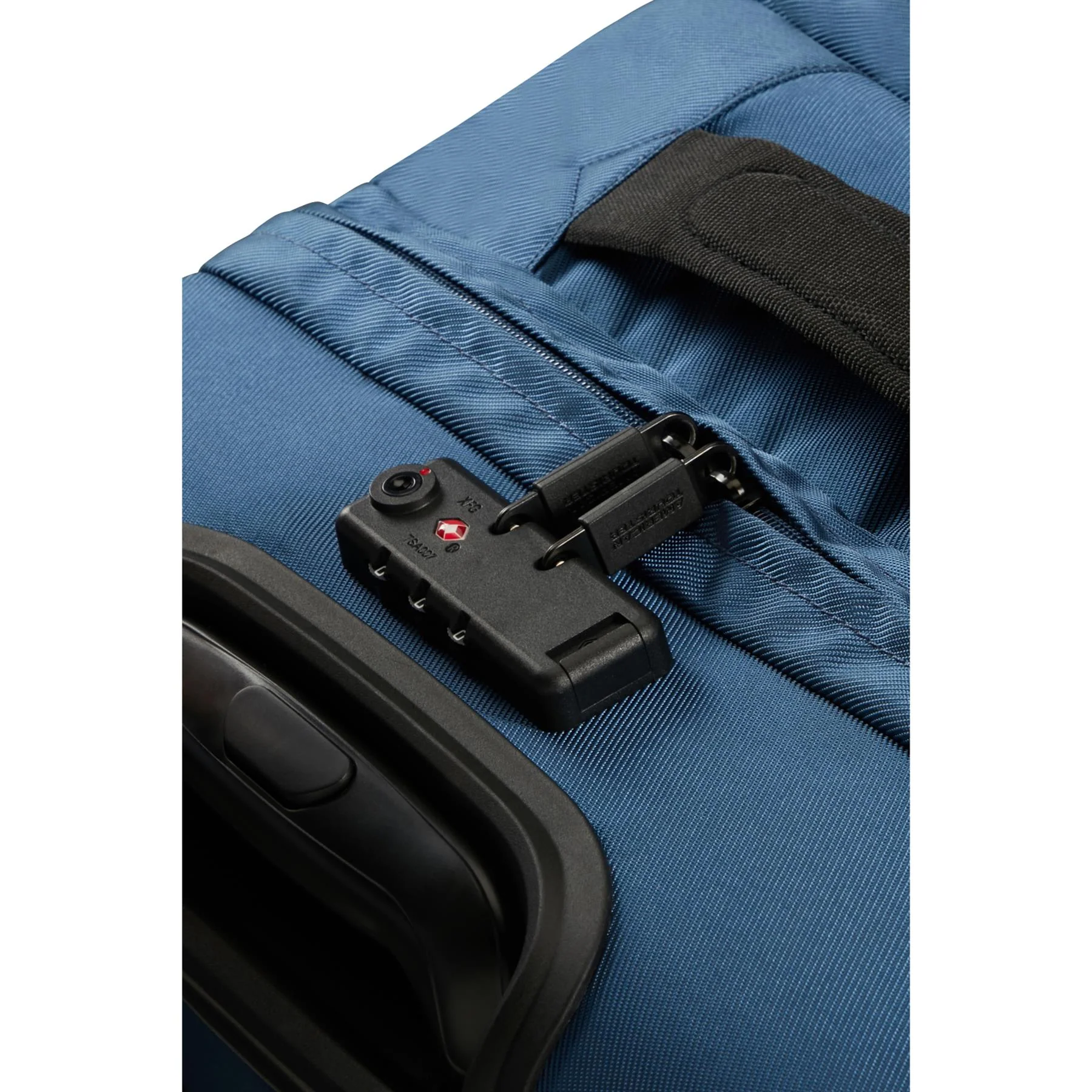 American Tourister Urban Track Rolling Holdall - Image 8