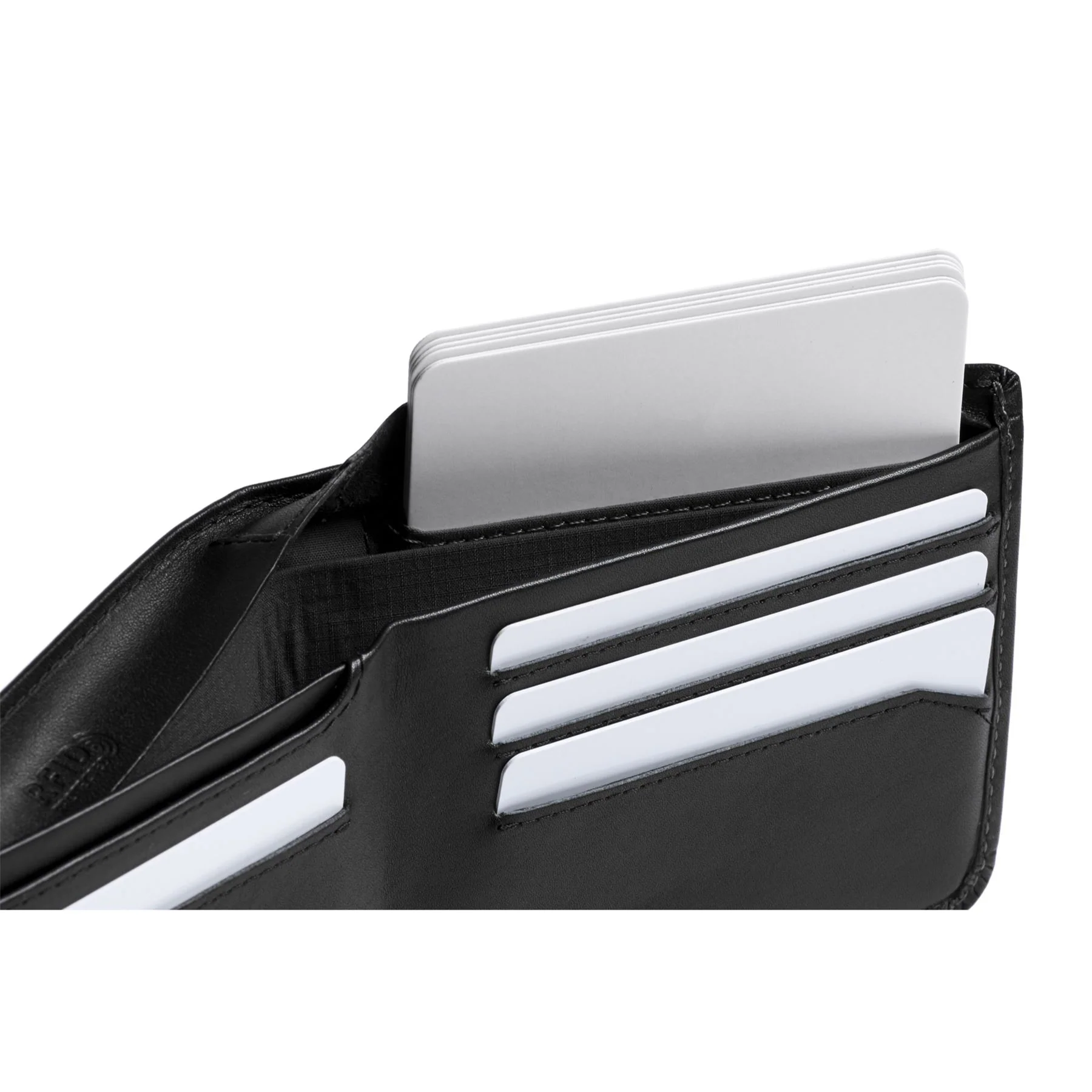 Bellroy Hide & Seek Bi Fold Wallet - Image 26