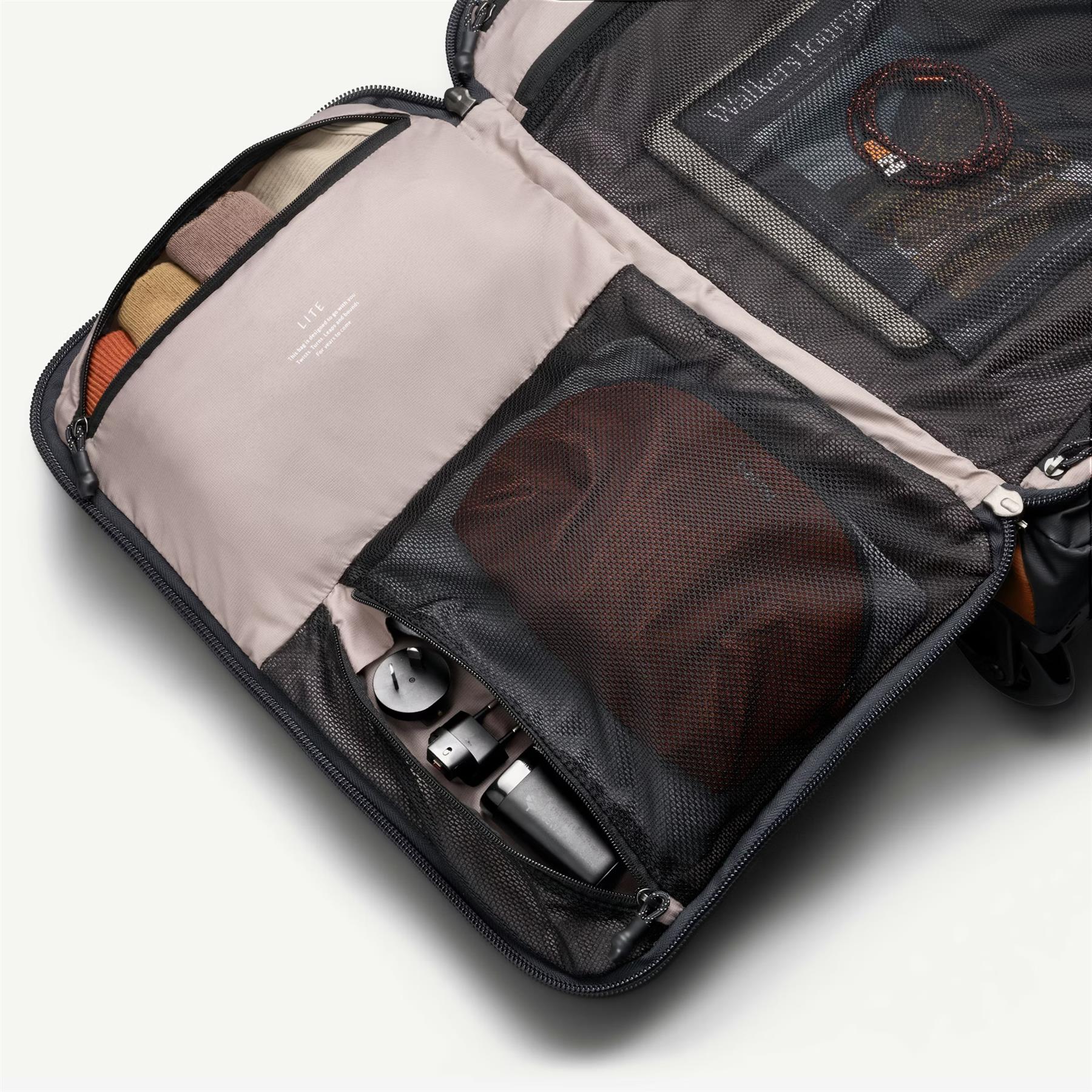 Bellroy Lightweight Lite Carry-On Rolling Holdall - Image 5
