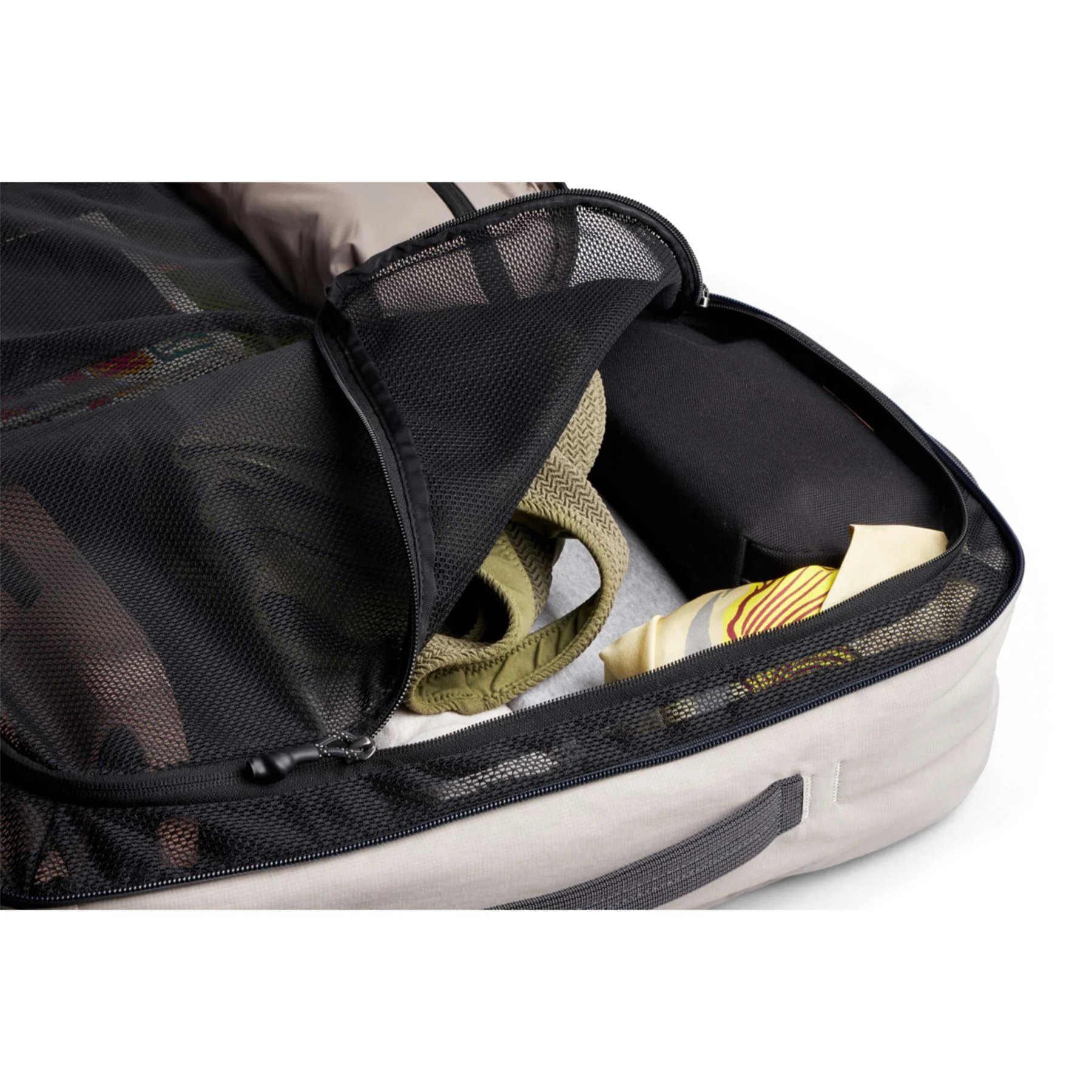 Bellroy Lite Travel Pack Travel Backpack - Image 56