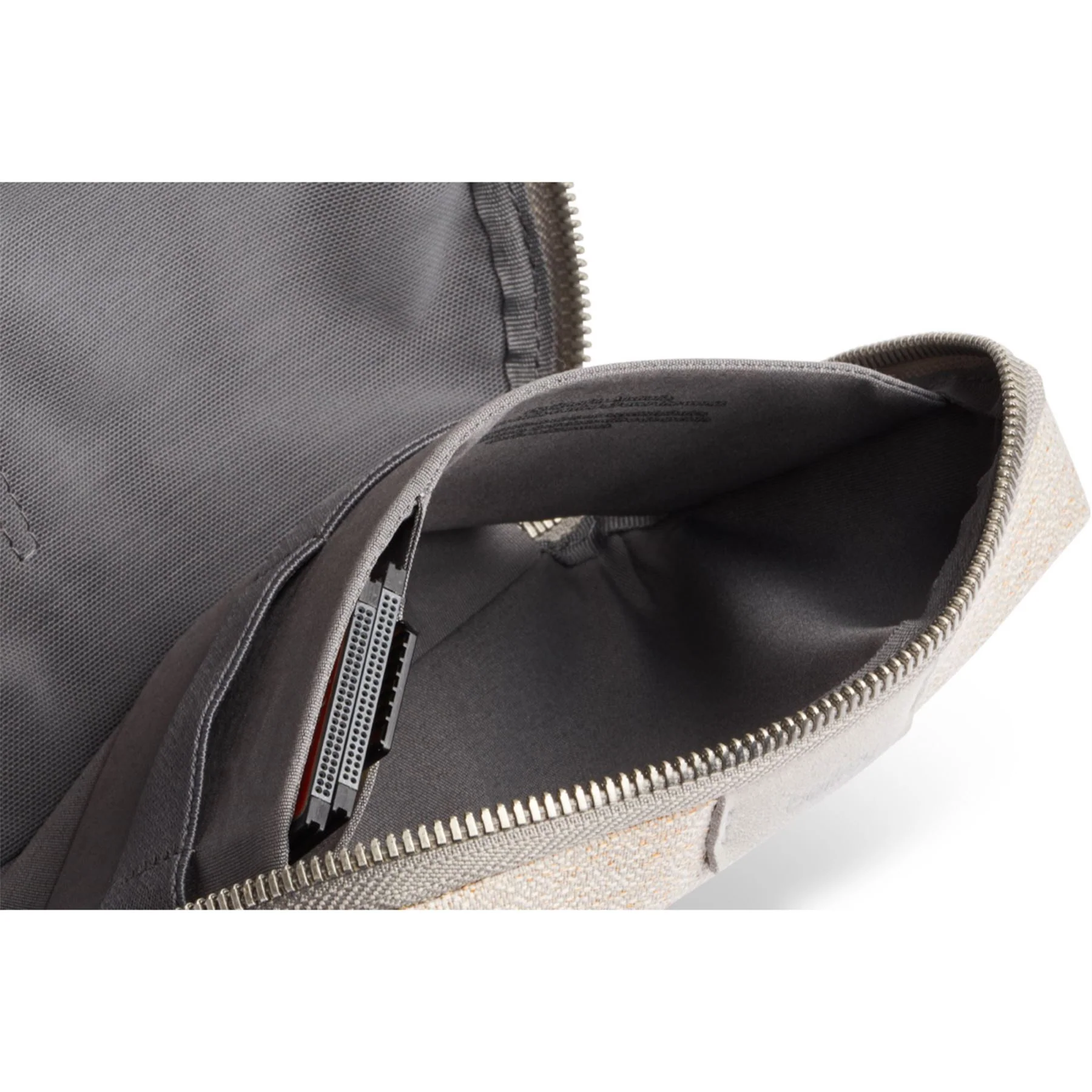 Bellroy Tech Kit Travel Organiser - Image 91