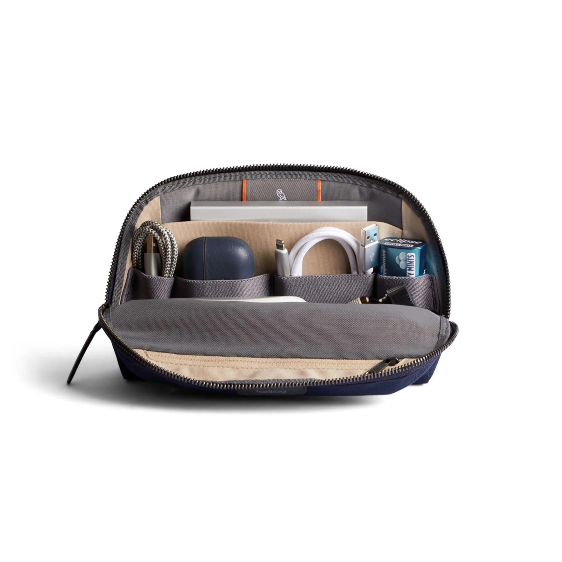 Bellroy Travel Desk Caddy - Image 21
