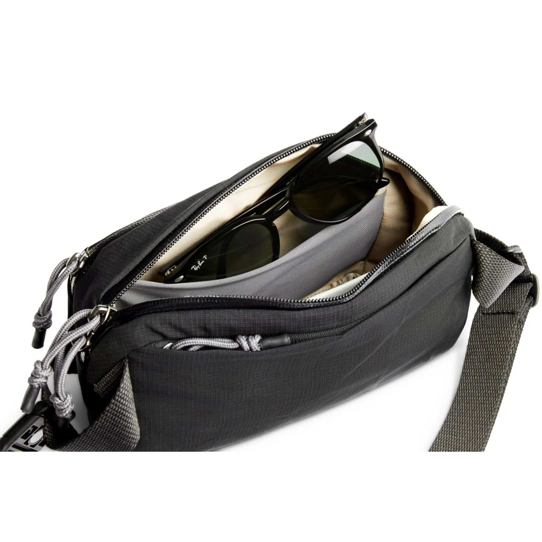 Bellroy Venture Ready Sling 2.5L Bum Bag - Image 15