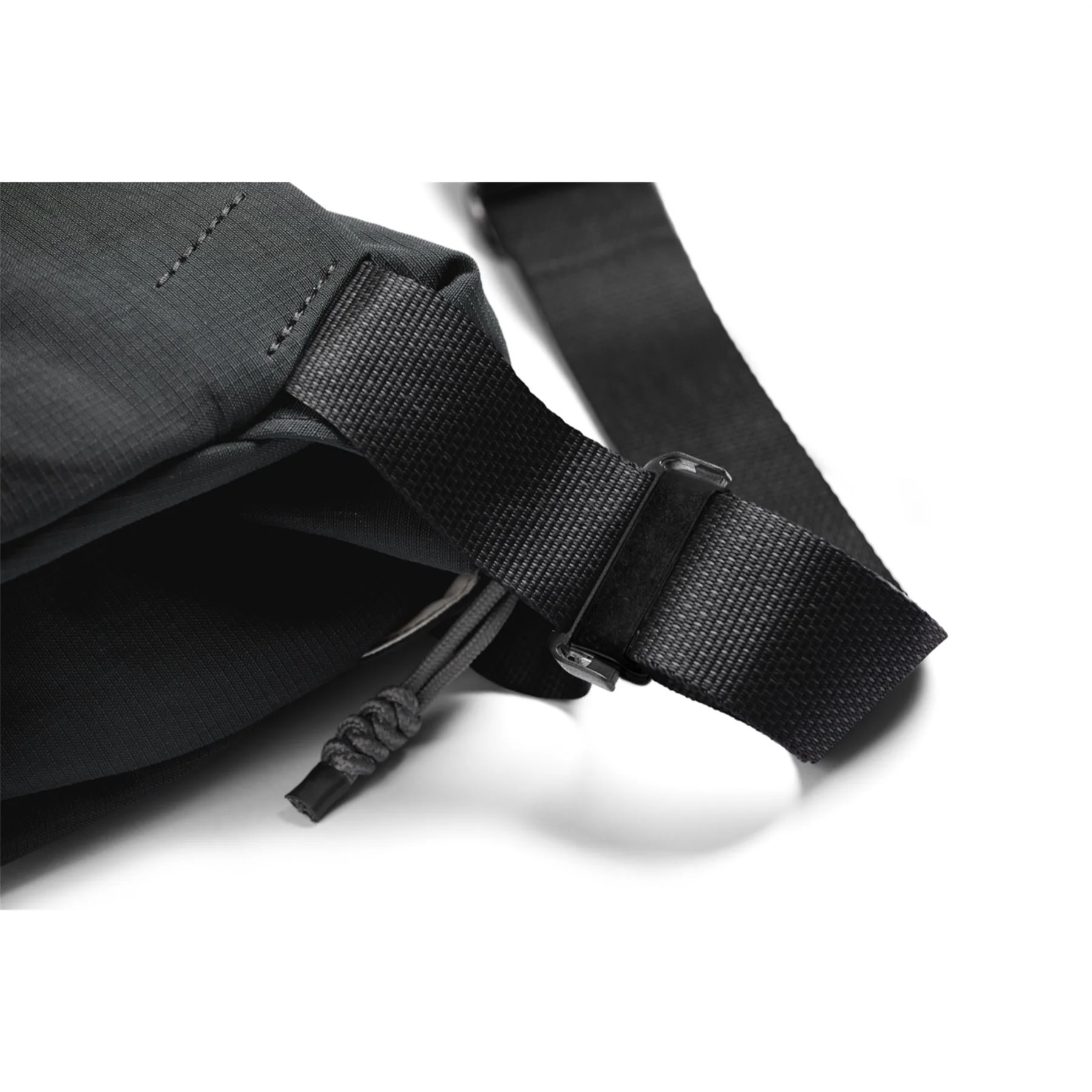 Bellroy Venture Sling Bum Bag - Image 31