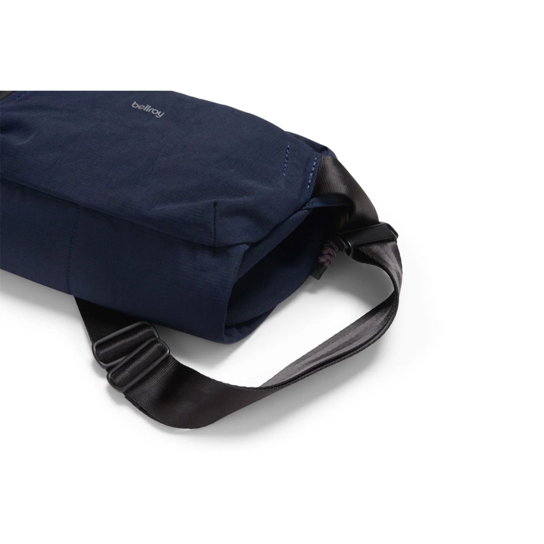 Bellroy Venture Sling Bum Bag - Image 40
