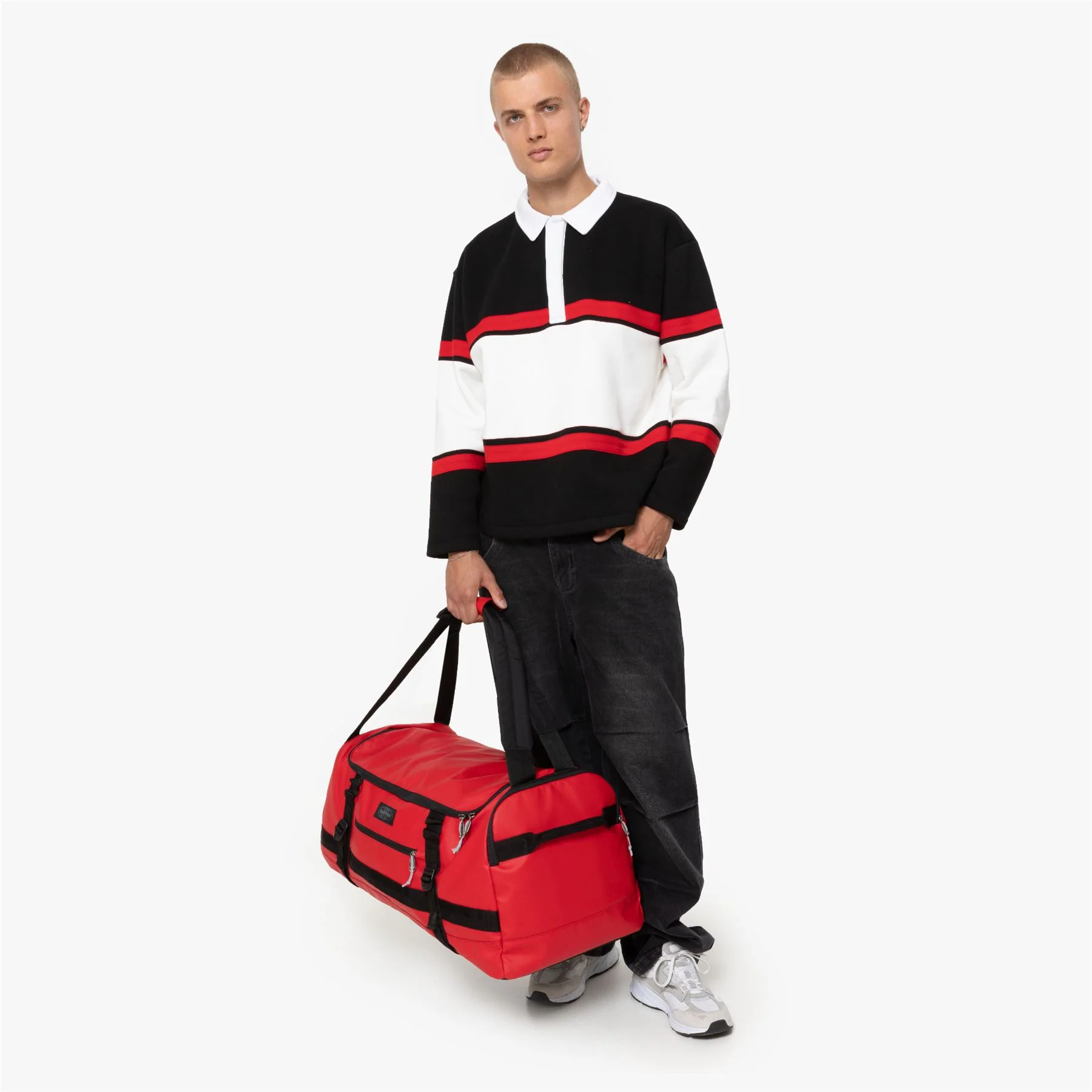 Eastpak Duffel Pack Transforming Holdall / Backpack - Image 11