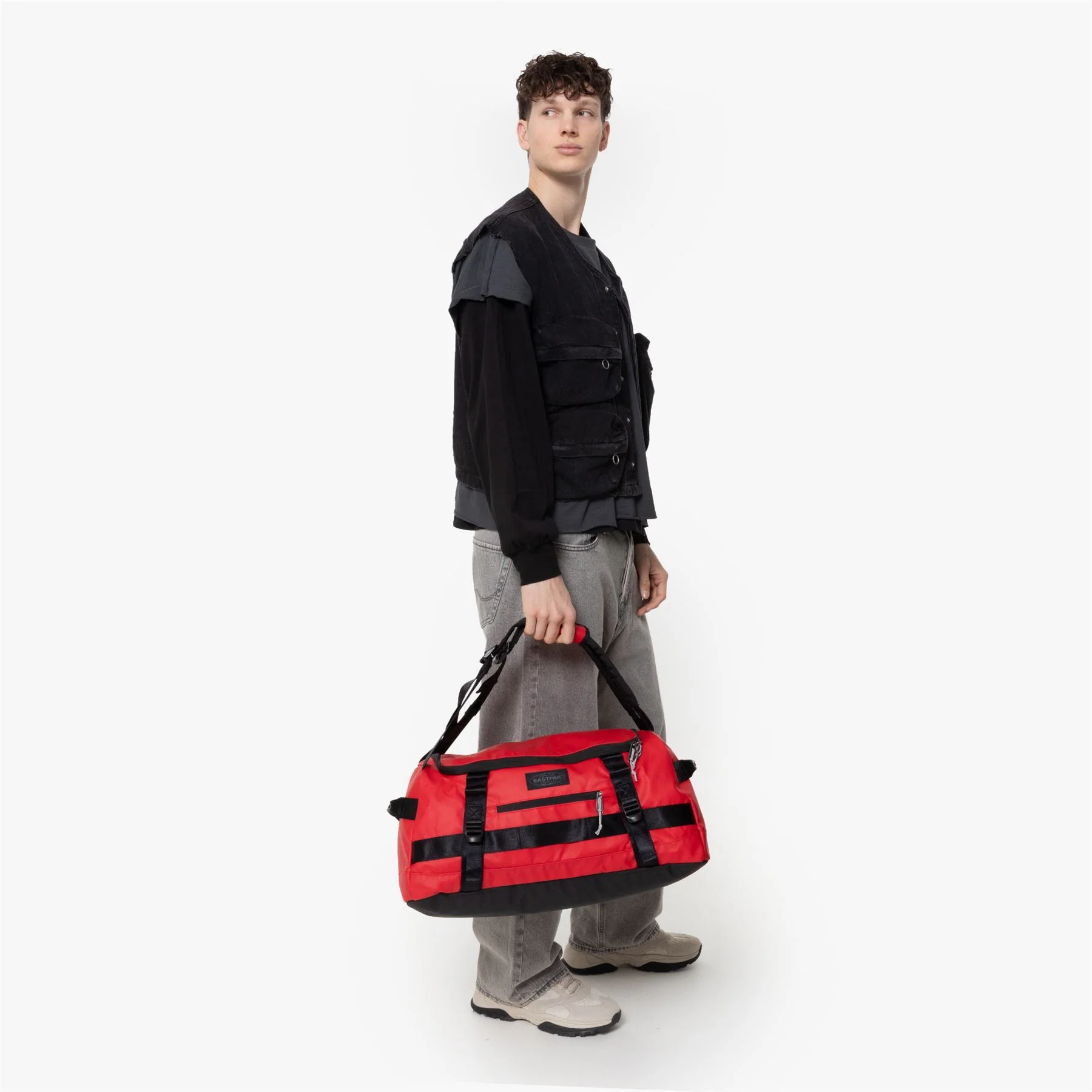 Eastpak Duffel Pack Transforming Holdall / Backpack - Image 15