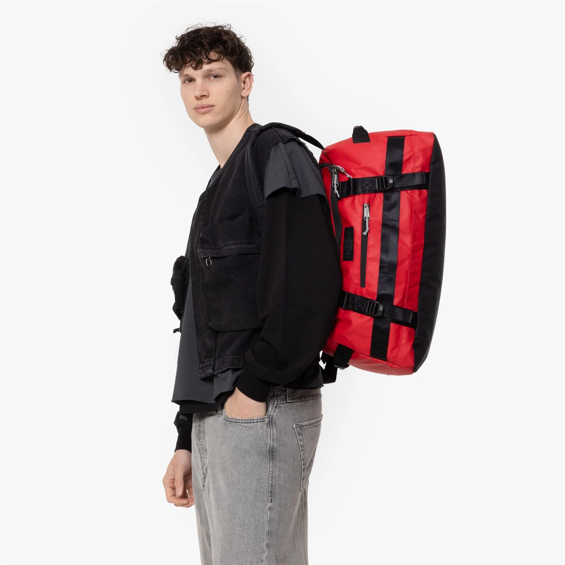 Eastpak Duffel Pack Transforming Holdall / Backpack - Image 19