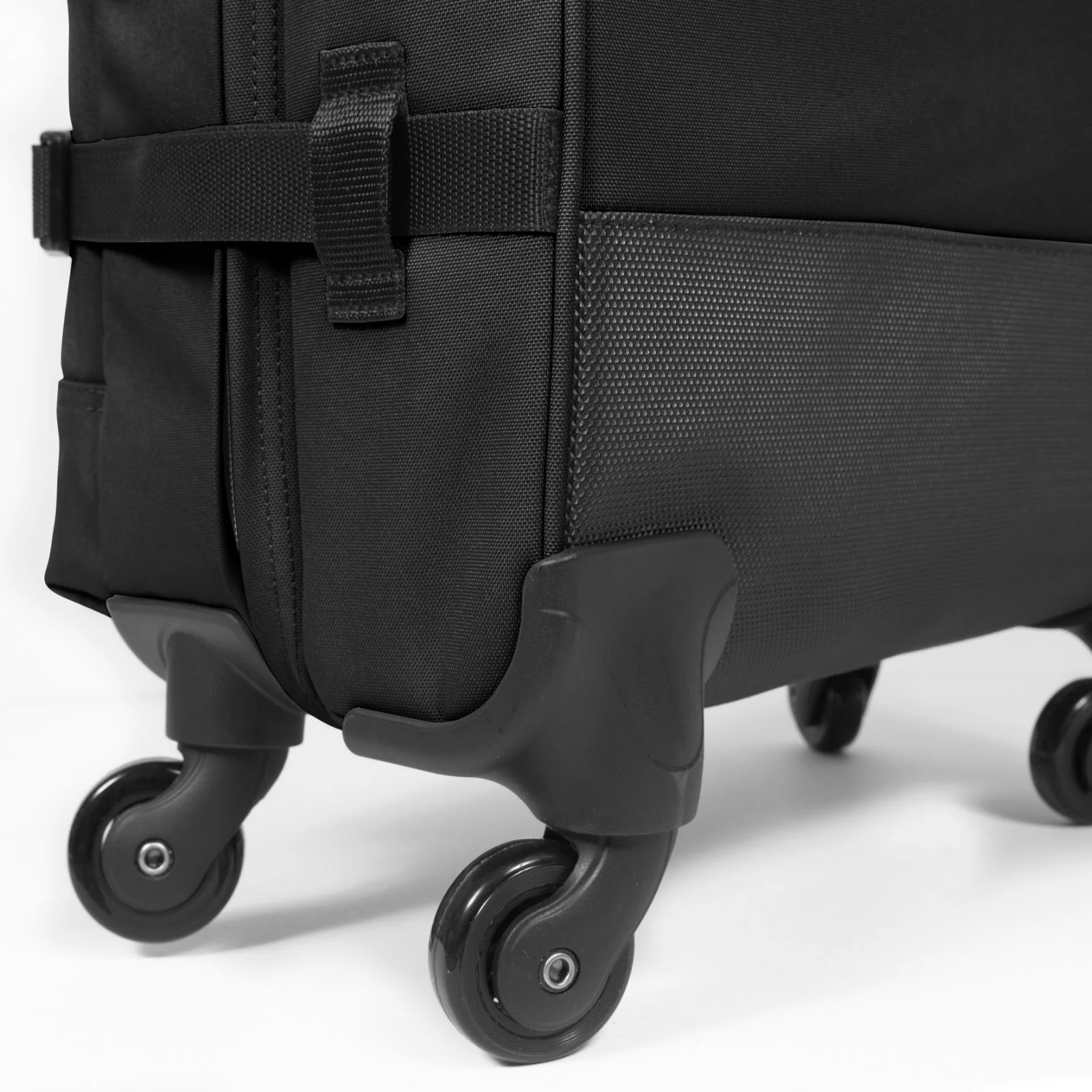 Eastpak Trans4 4 Wheel Rolling Holdall - Image 31