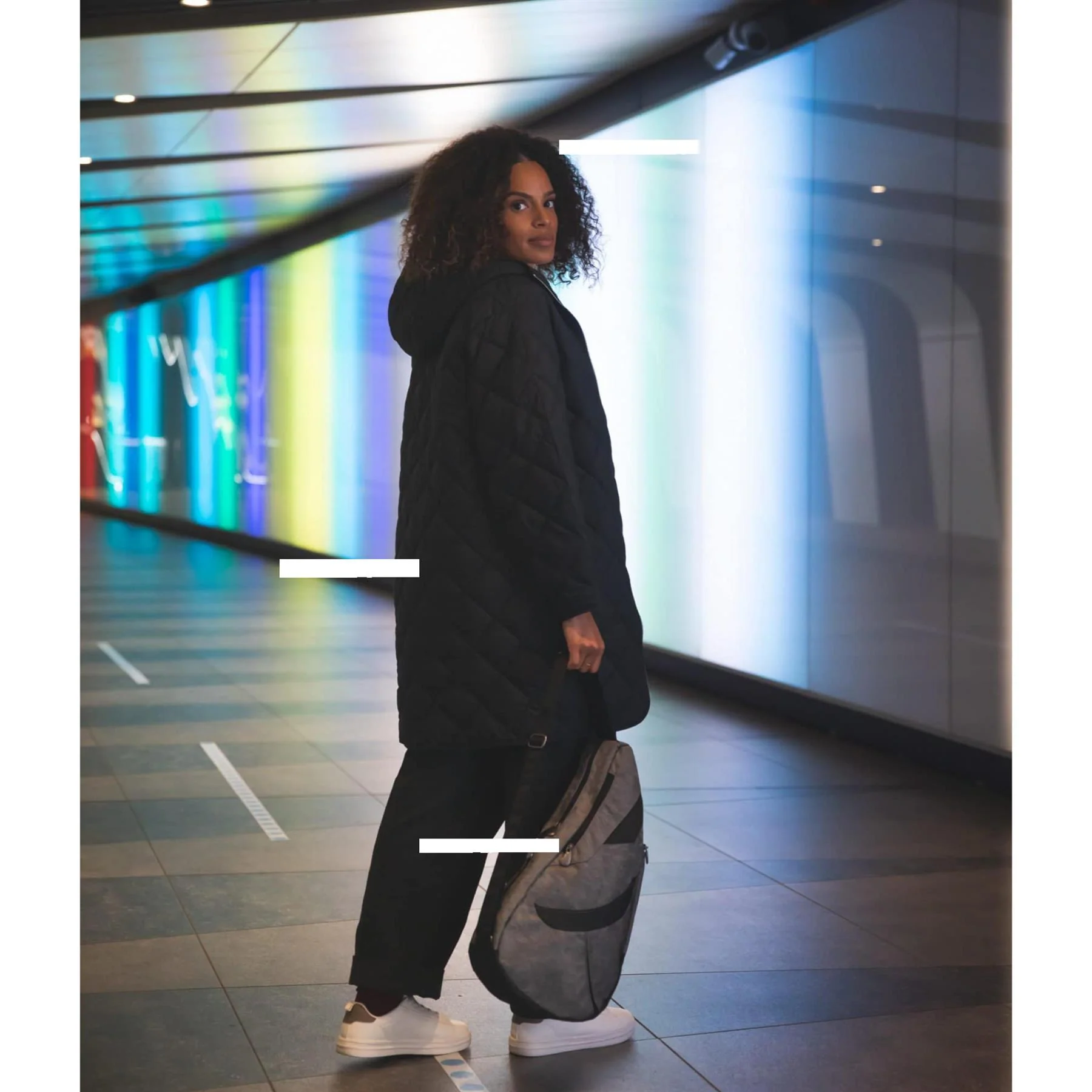 Healthy Back Bag Urban Traveller Crossbody/Shoulder Handbag - Image 11