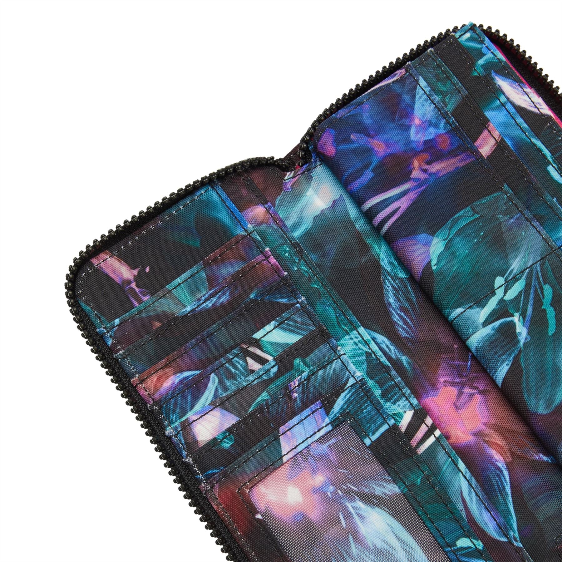 Kipling Money World RFID Purse - Image 17
