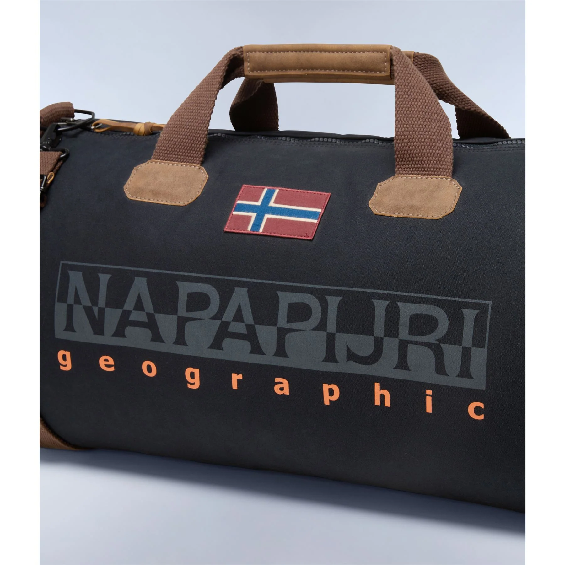 Napapijri Bering Duffle Bag - Image 12
