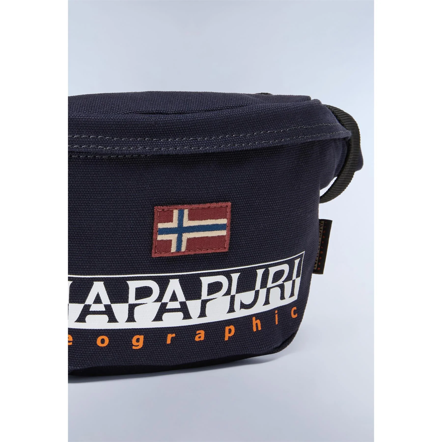 Napapijri Hering Bum Bag - Image 6