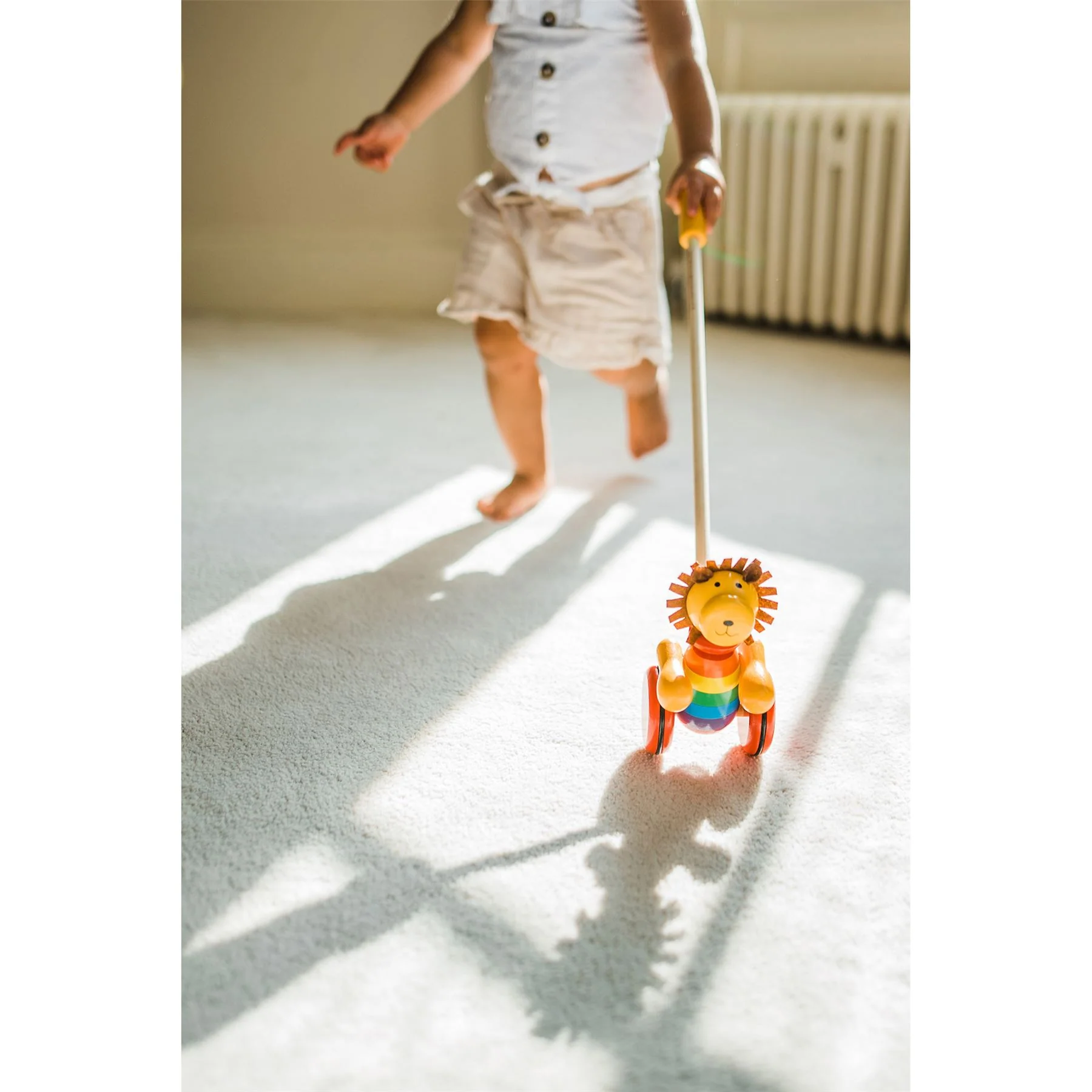 Orange Tree Toys Boxed Lion Push Along - Image 7