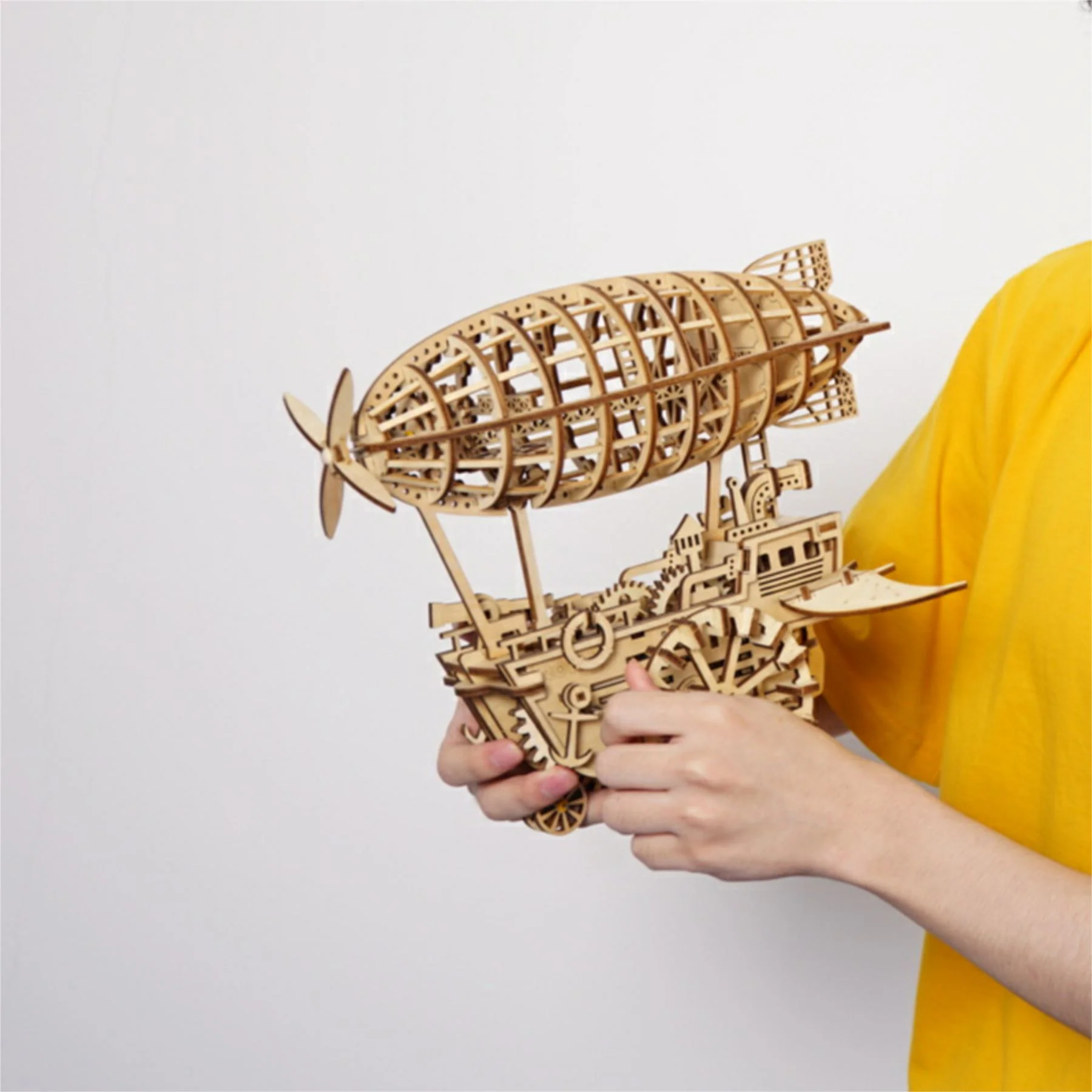 Robotime ROKR Airship Building Kit - Image 2