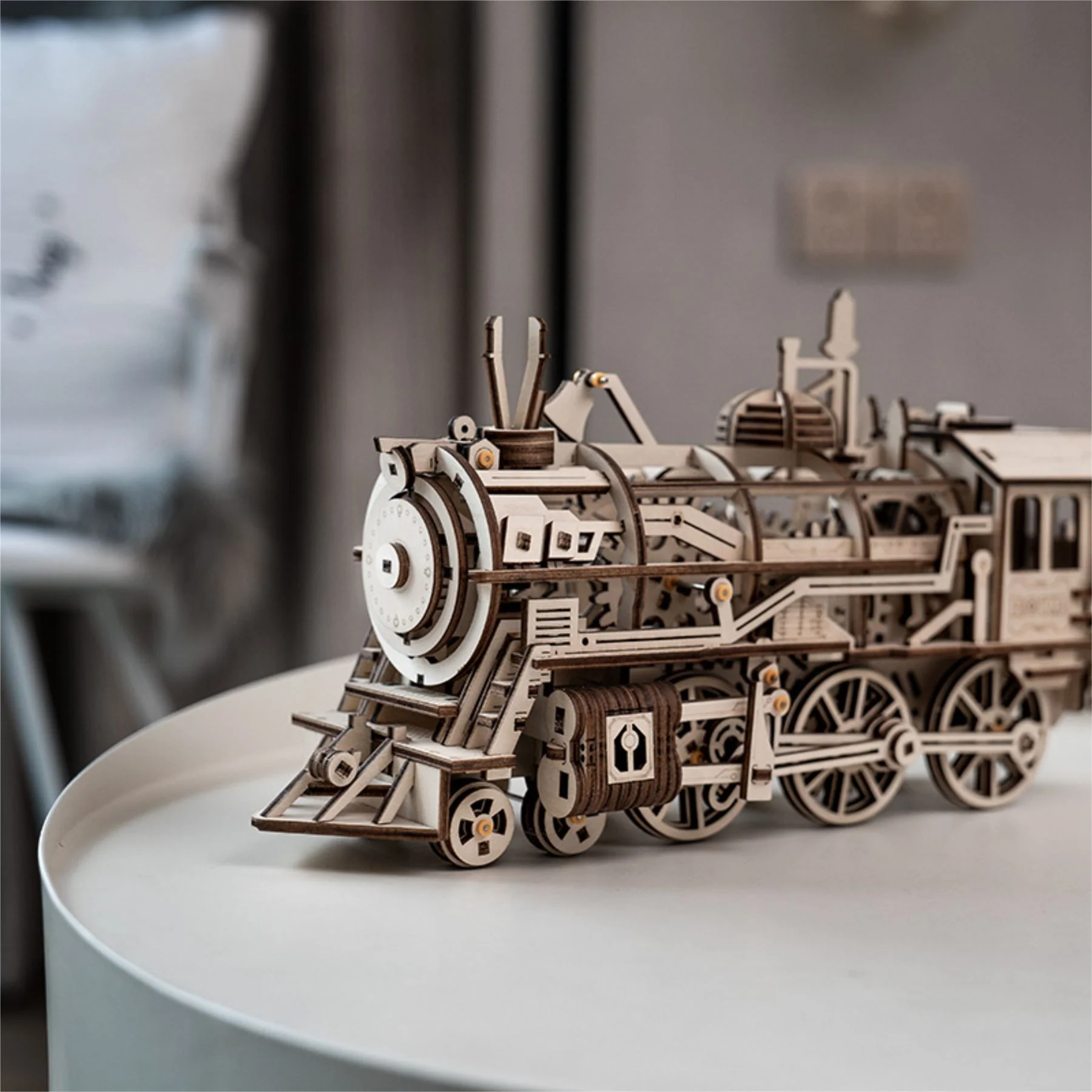 Robotime ROKR Locomotive Building Kit - Image 9