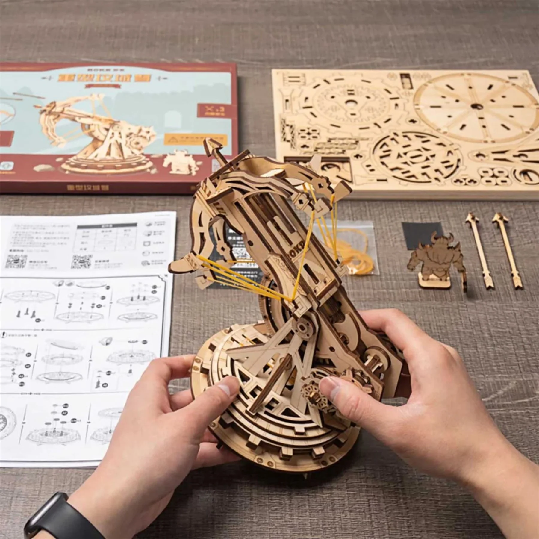 Robotime ROKR Siege Weapon Building Kit - Image 10