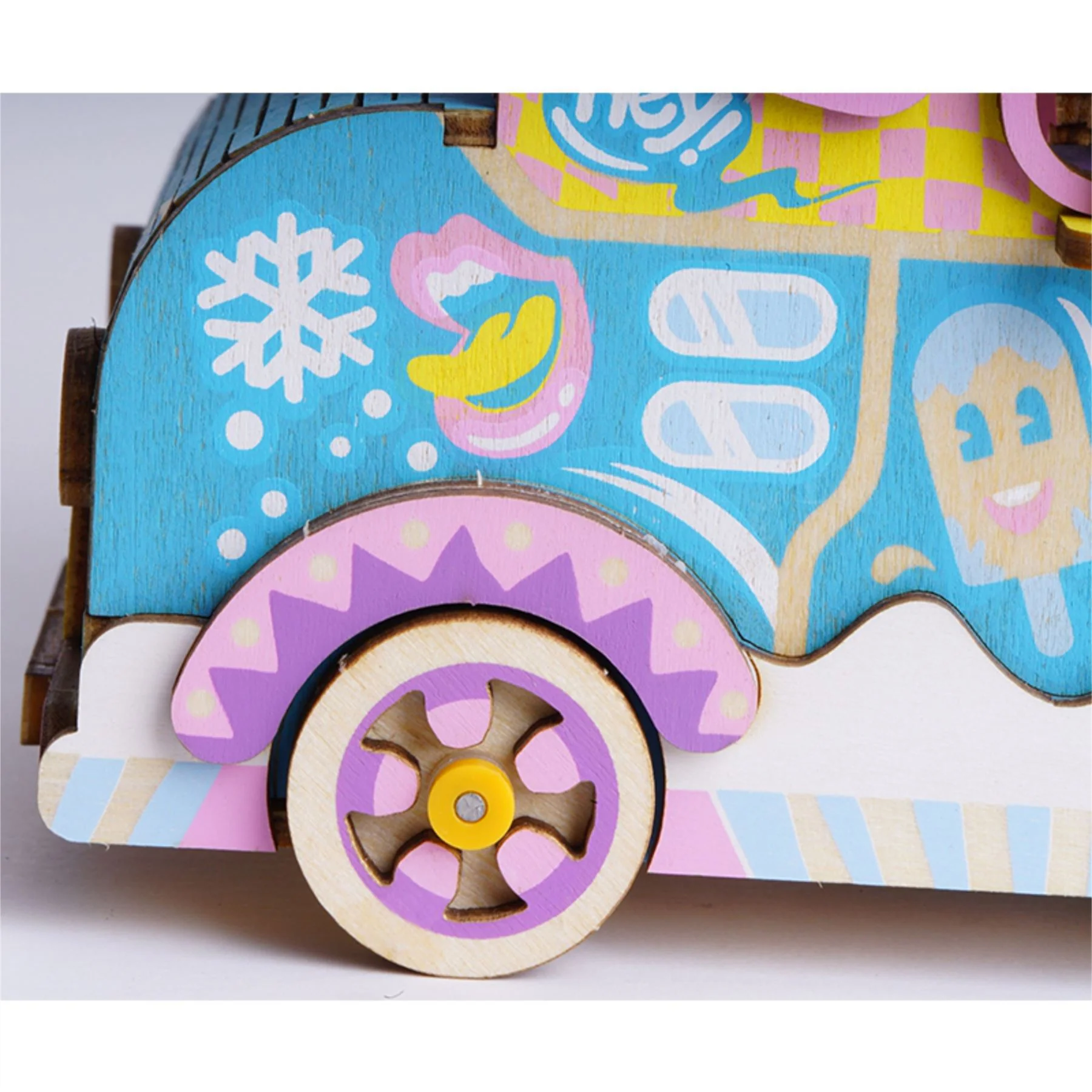 Robotime Rolife Moving Flavour Ice Cream Van Music Box Building Kit - Image 4