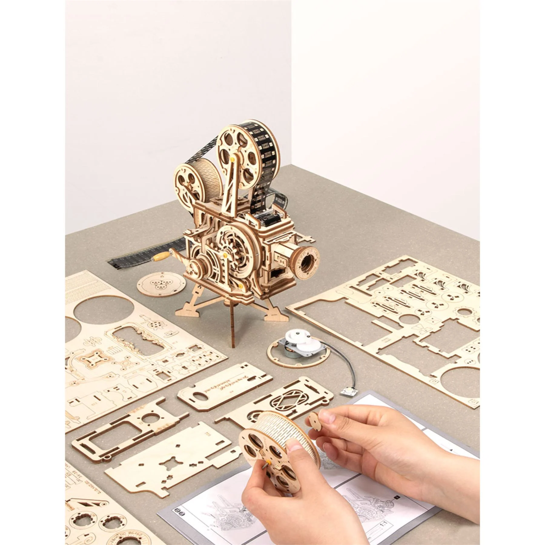 Robotime ROKR Vitascope Building Kit - Image 11
