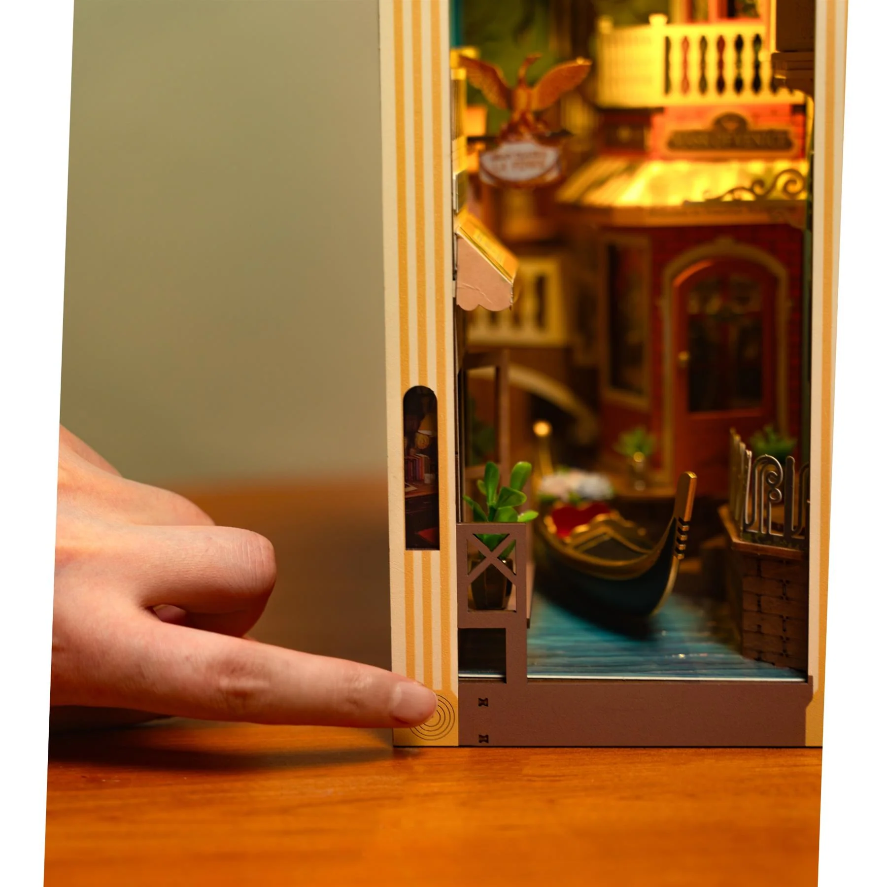 Robotime Rolife Self-Build Book Nook Building Kit - Image 77