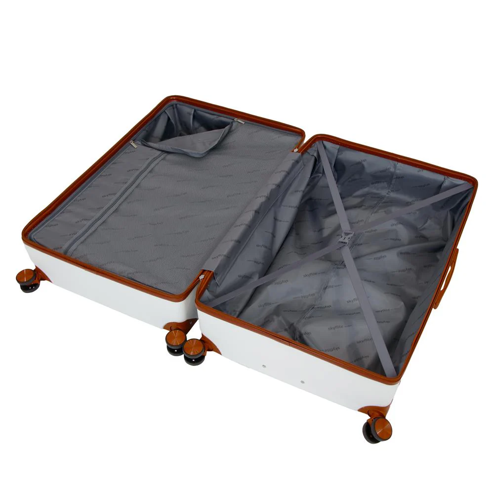 Skyflite Retro Trunk Suitcase - Image 11