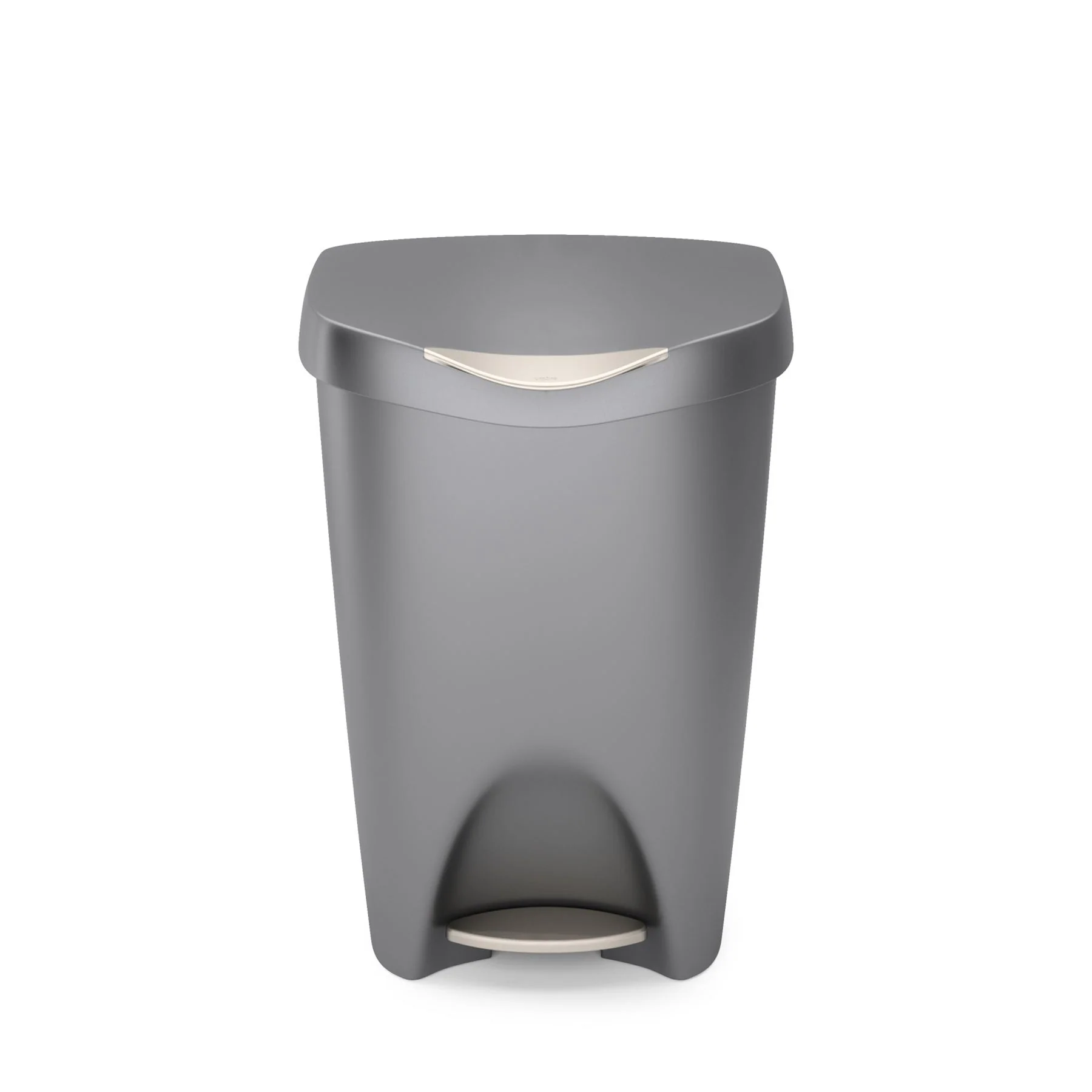 Umbra Brim Step On Soft-Close 50L Trash Can - Image 14