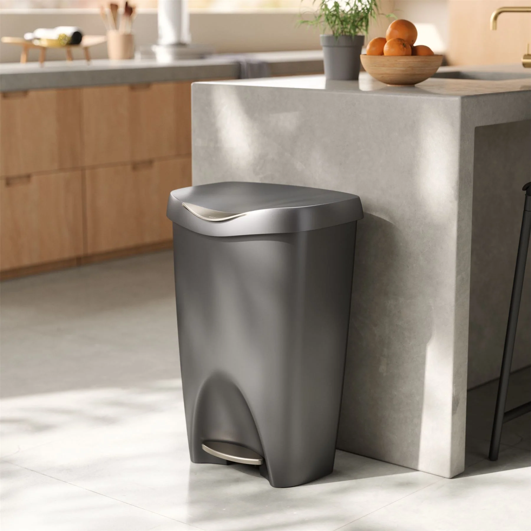 Umbra Brim Step On Soft-Close 50L Trash Can - Image 22