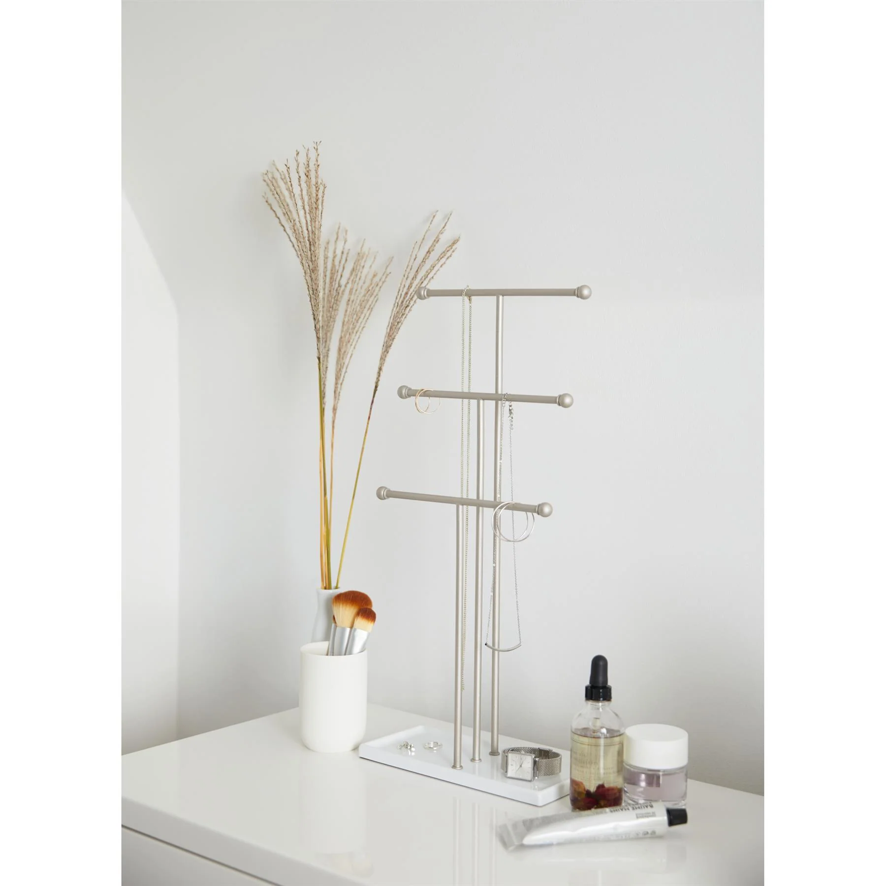 Umbra Trigem Hanging Jewelry Organizer - Image 24